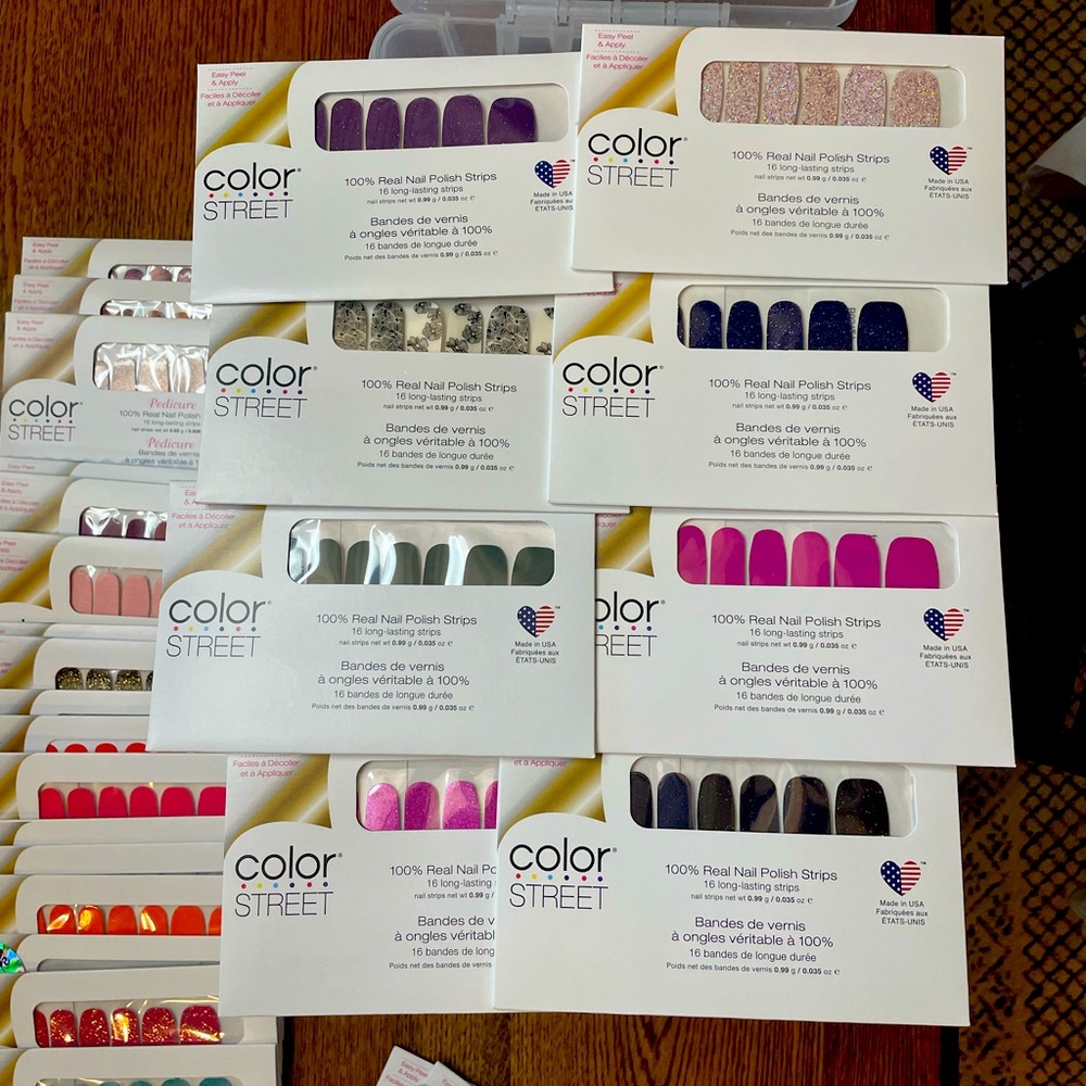 Huge lot of color street nails. I have 130 packs. Some duplicates.